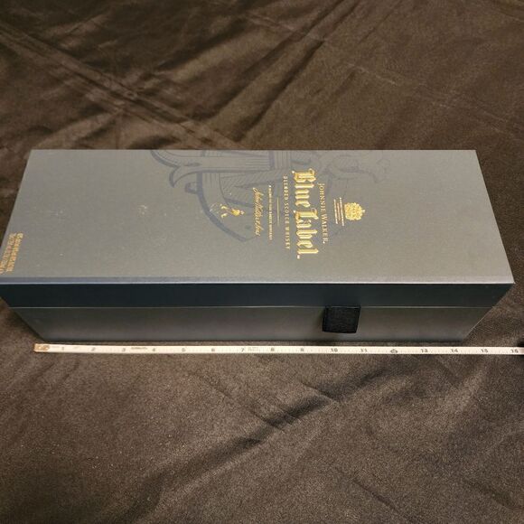 Johnnie Walker Blue Label Case - Picture 6 of 6